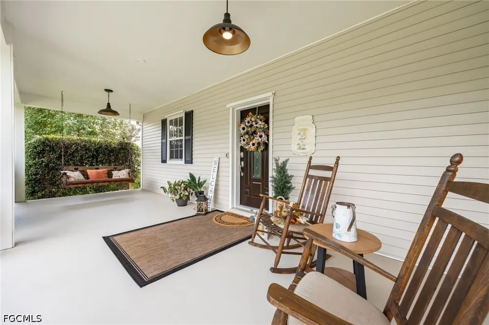 Long Lake Drive Fort Myers, FL 33905