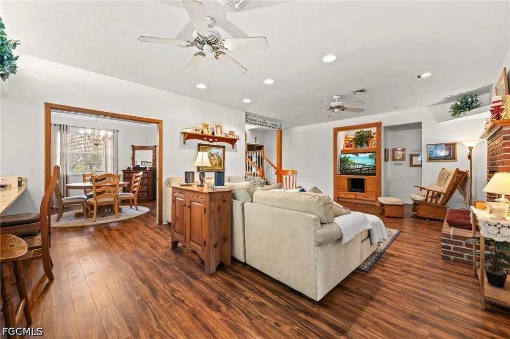 Long Lake Drive Fort Myers, FL 33905