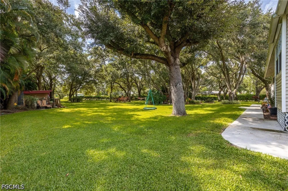 Long Lake Drive Fort Myers, FL 33905