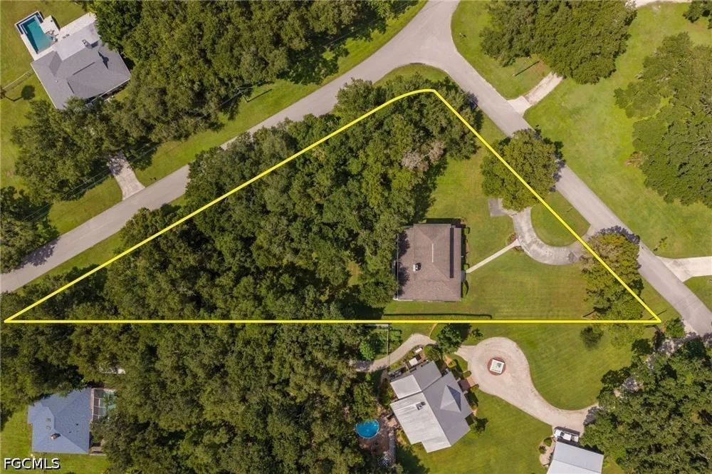 Long Lake Drive Fort Myers, FL 33905