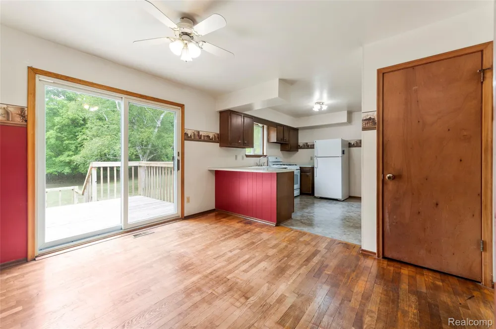 3250 Groveland Road Groveland Township, MI 48462