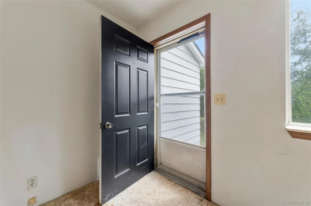 3250 Groveland Road Groveland Township, MI 48462