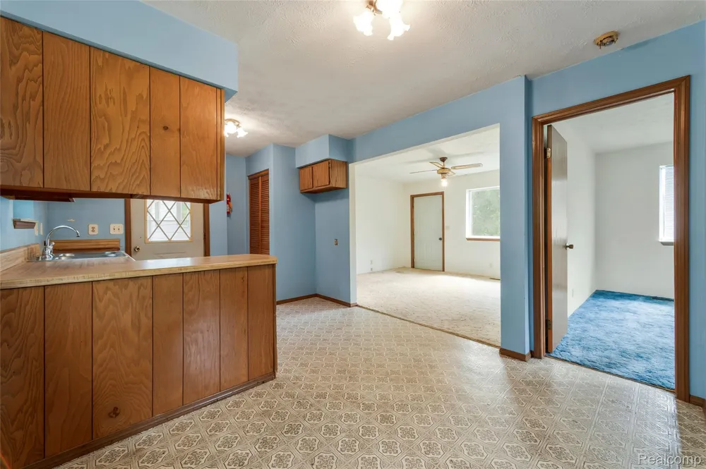 3250 Groveland Road Groveland Township, MI 48462