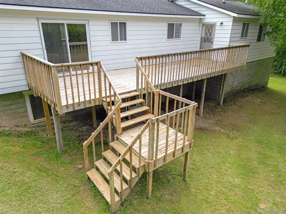 3250 Groveland Road Groveland Township, MI 48462