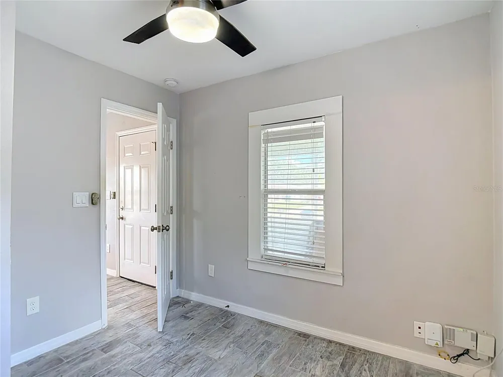 608 LINCOLN AVENUE Tampa, FL 33609