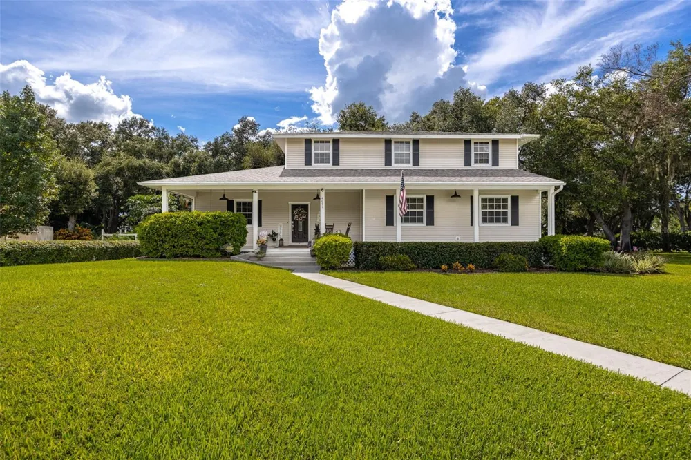 4691 LONG LAKE DRIVE Fort Myers, FL 33905