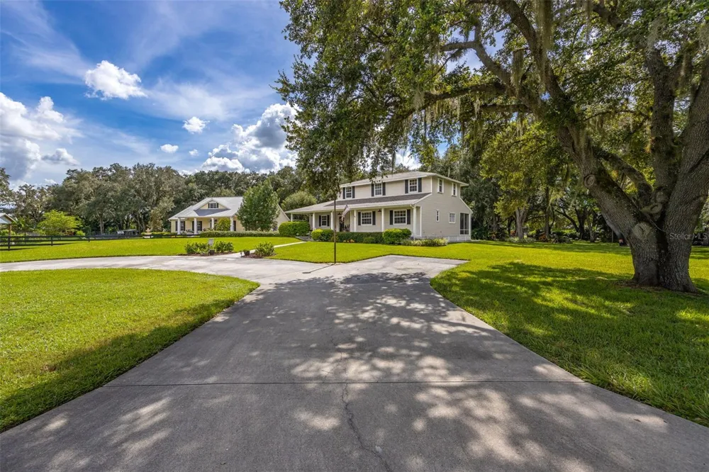 4691 LONG LAKE DRIVE Fort Myers, FL 33905