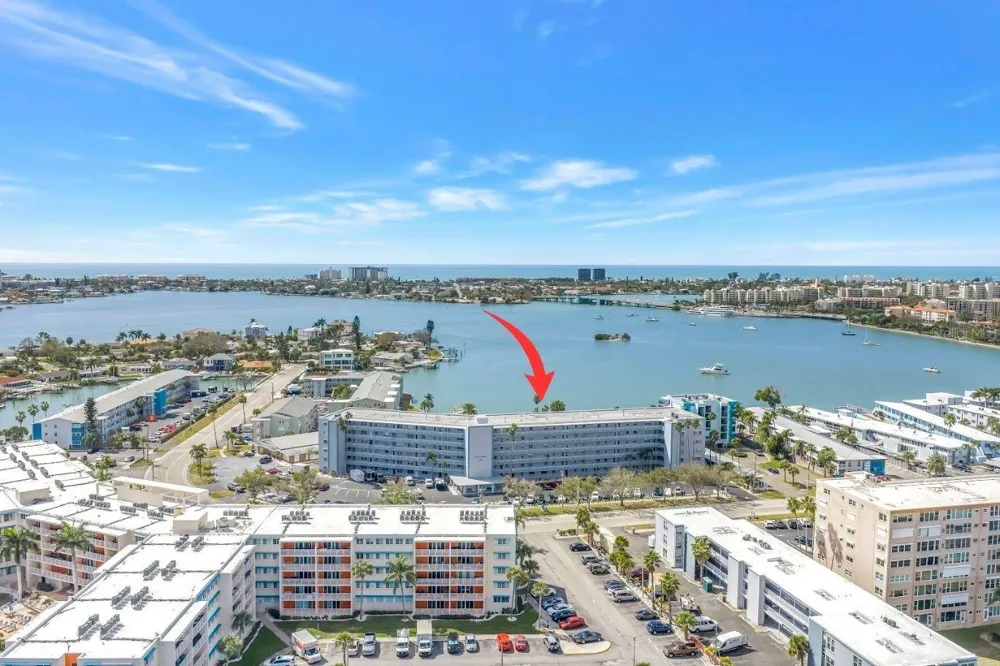 1868 SHORE DRIVE S #310 South Pasadena, FL 33707