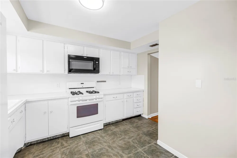 1868 SHORE DRIVE S #310 South Pasadena, FL 33707