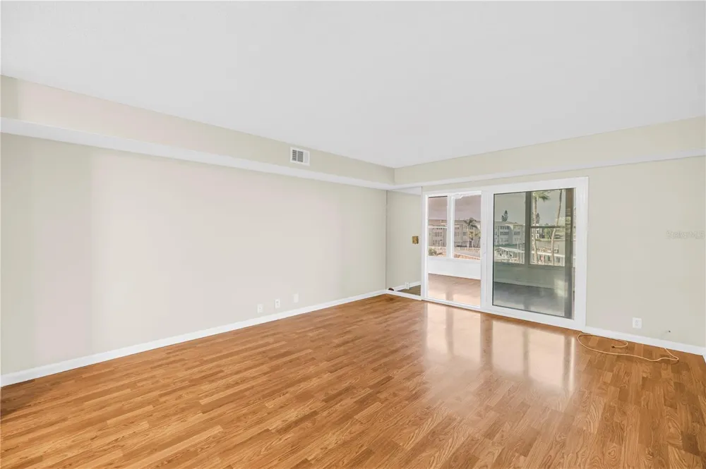 1868 SHORE DRIVE S #310 South Pasadena, FL 33707