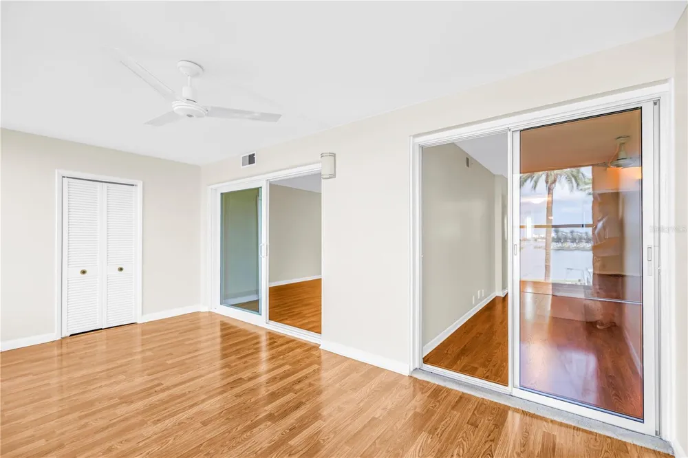 1868 SHORE DRIVE S #310 South Pasadena, FL 33707