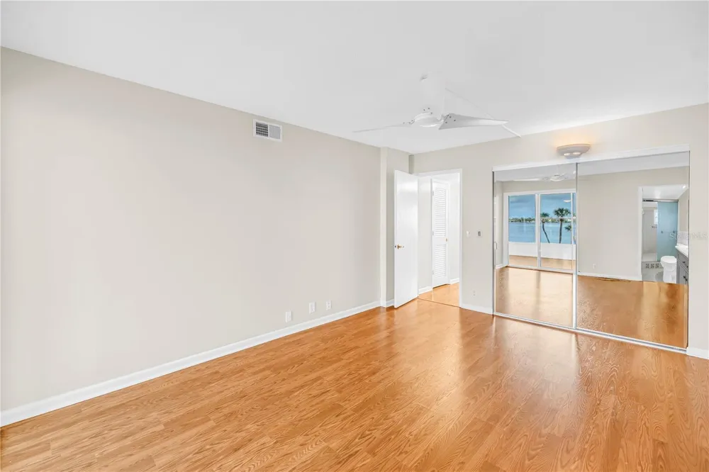 1868 SHORE DRIVE S #310 South Pasadena, FL 33707