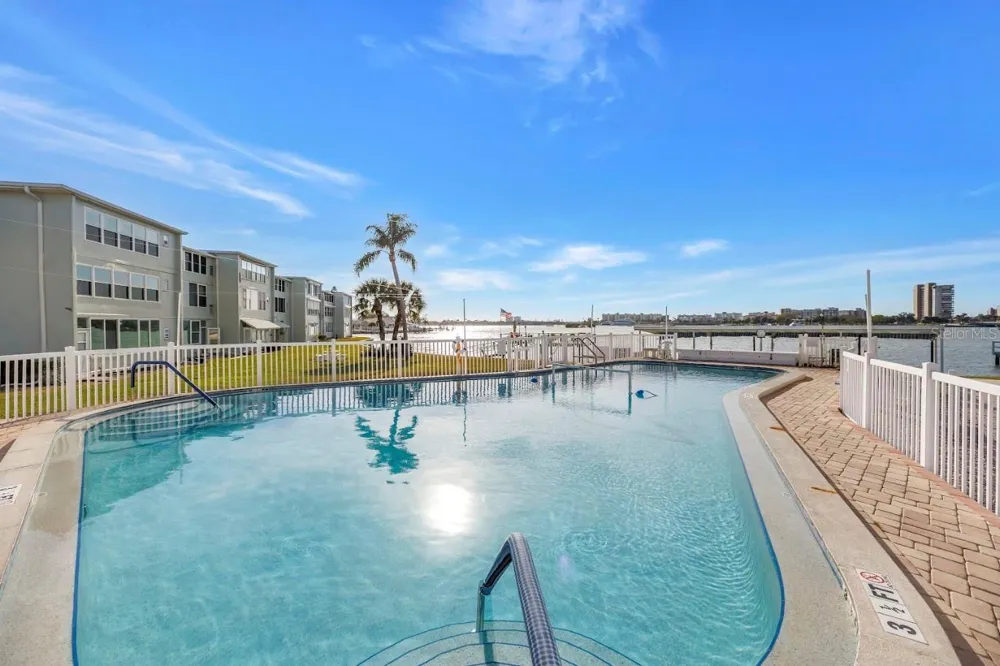 1868 SHORE DRIVE S #310 South Pasadena, FL 33707