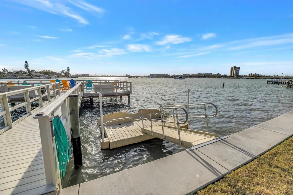 1868 SHORE DRIVE S #310 South Pasadena, FL 33707