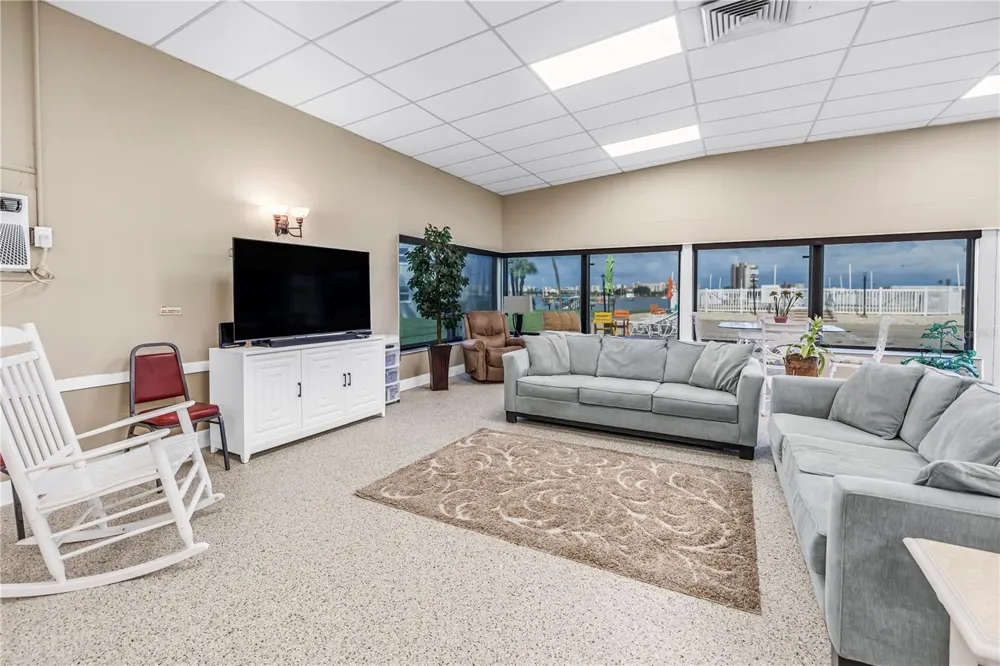 1868 SHORE DRIVE S #310 South Pasadena, FL 33707