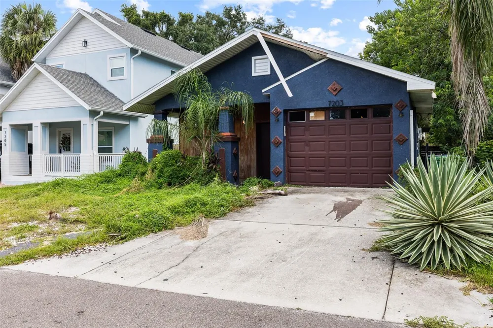 7203 NAVIN AVENUE Tampa, FL 33604