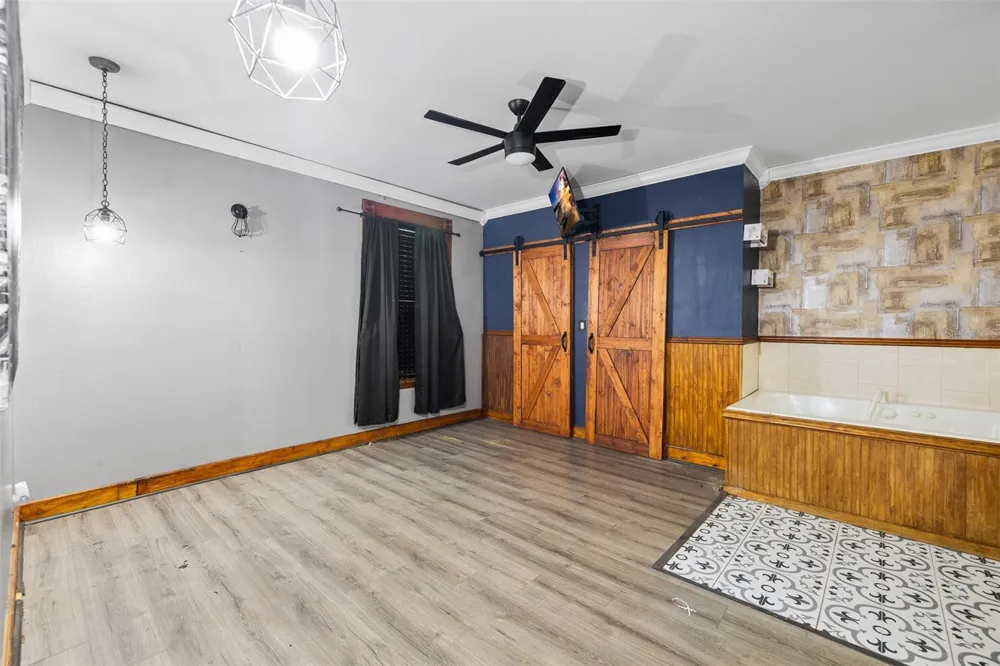 7203 NAVIN AVENUE Tampa, FL 33604