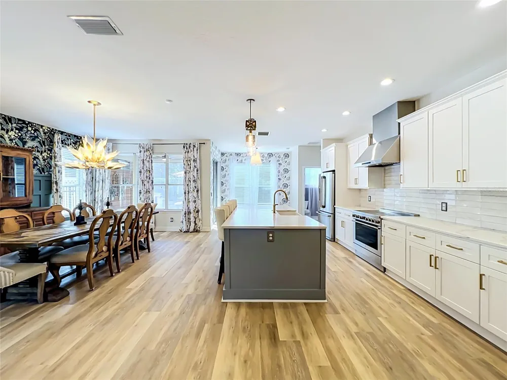 7033 BRAMLEA LANE Windermere, FL 34786