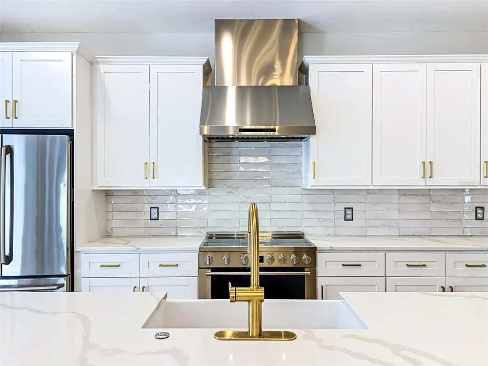 7033 BRAMLEA LANE Windermere, FL 34786