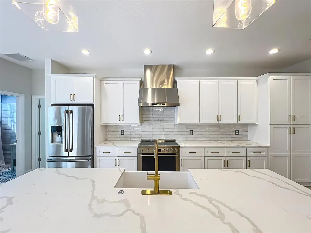 7033 BRAMLEA LANE Windermere, FL 34786