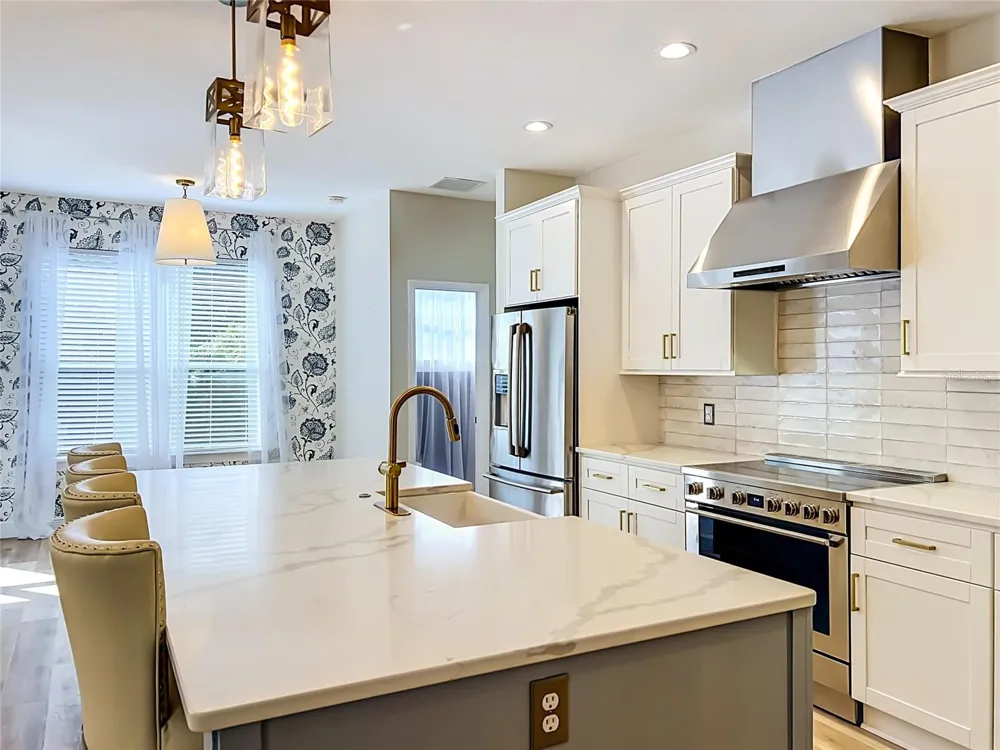7033 BRAMLEA LANE Windermere, FL 34786