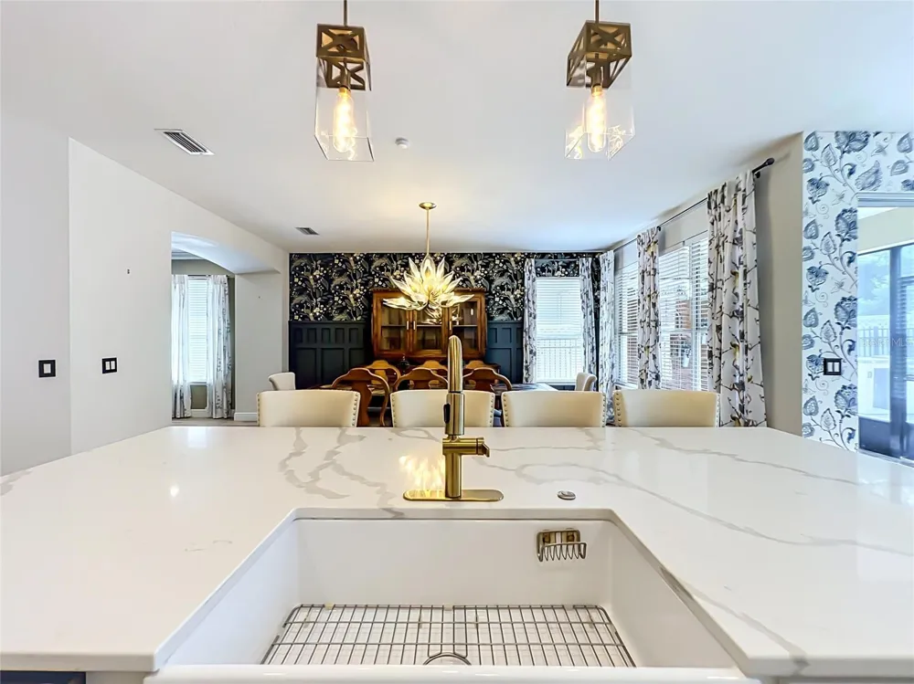 7033 BRAMLEA LANE Windermere, FL 34786