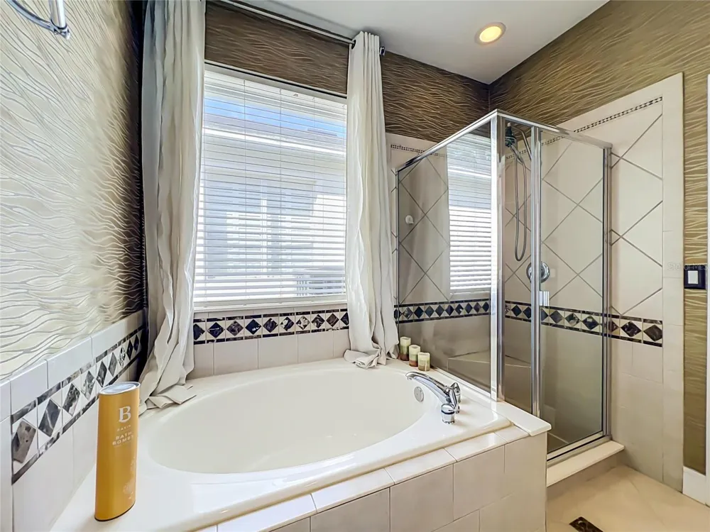 7033 BRAMLEA LANE Windermere, FL 34786