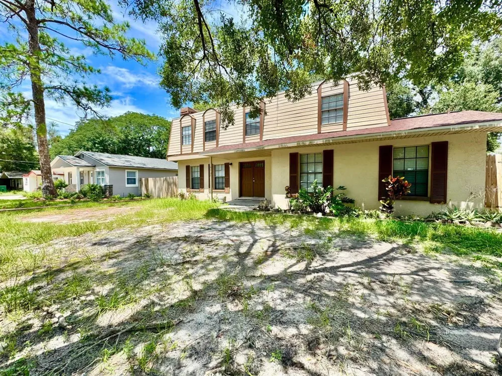 5132 CHILKOOT STREET Tampa, FL 33617