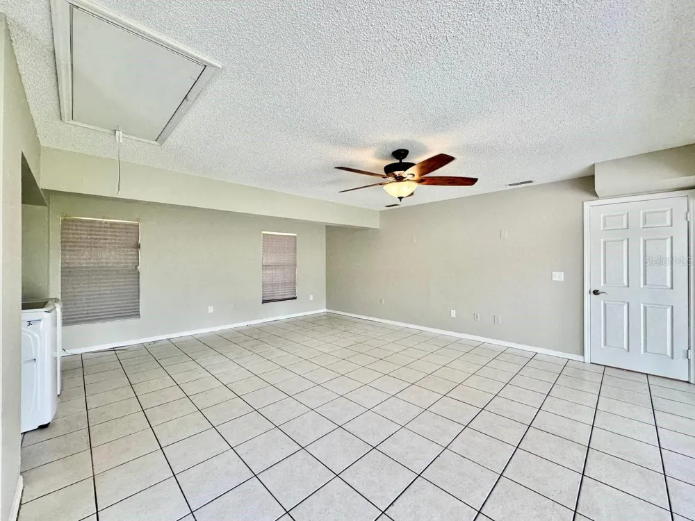 5132 CHILKOOT STREET Tampa, FL 33617