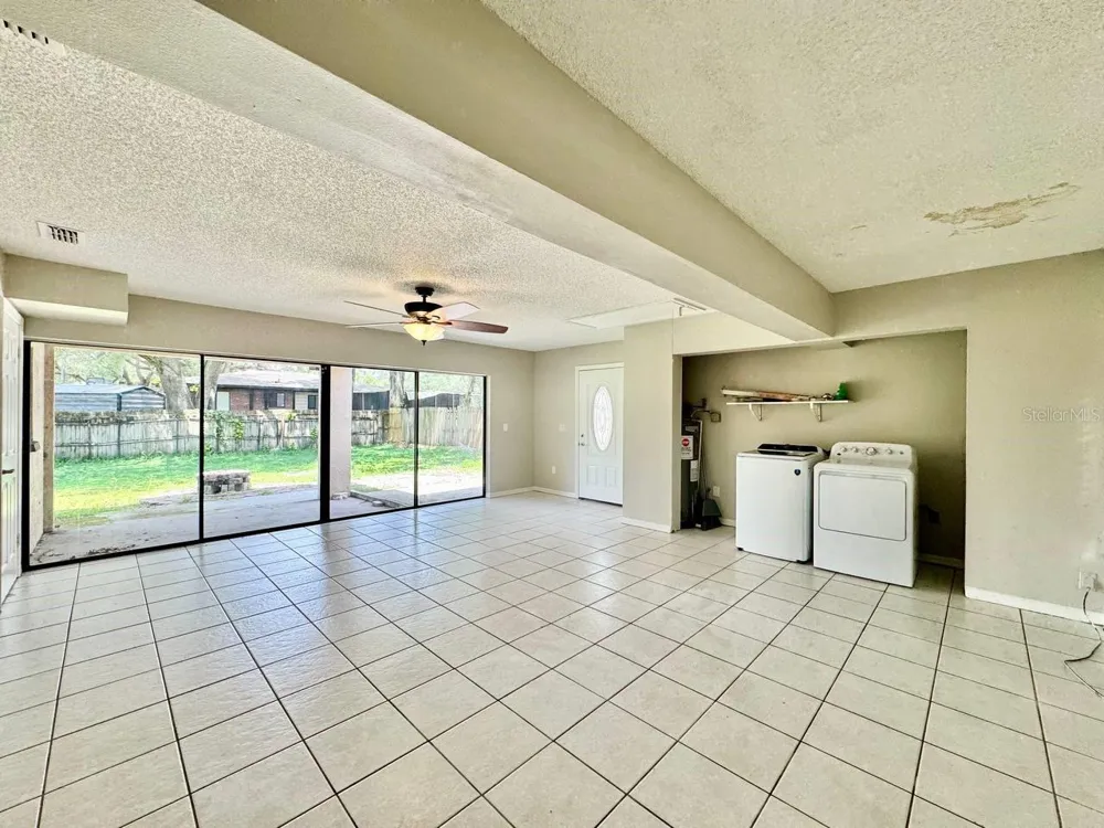 5132 CHILKOOT STREET Tampa, FL 33617