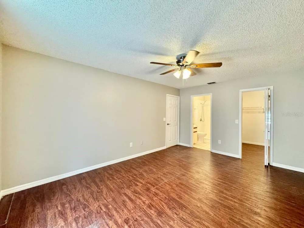 5132 CHILKOOT STREET Tampa, FL 33617
