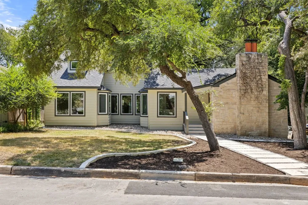 2101 Stamford Lane Austin, TX 78703