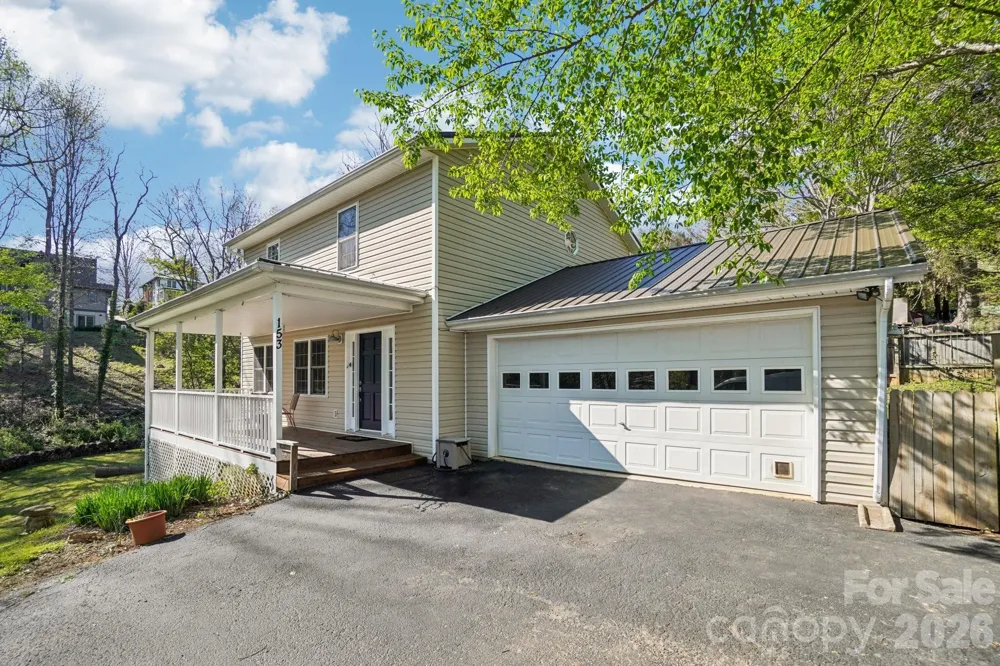 153 Hudson Street Asheville, NC 28806