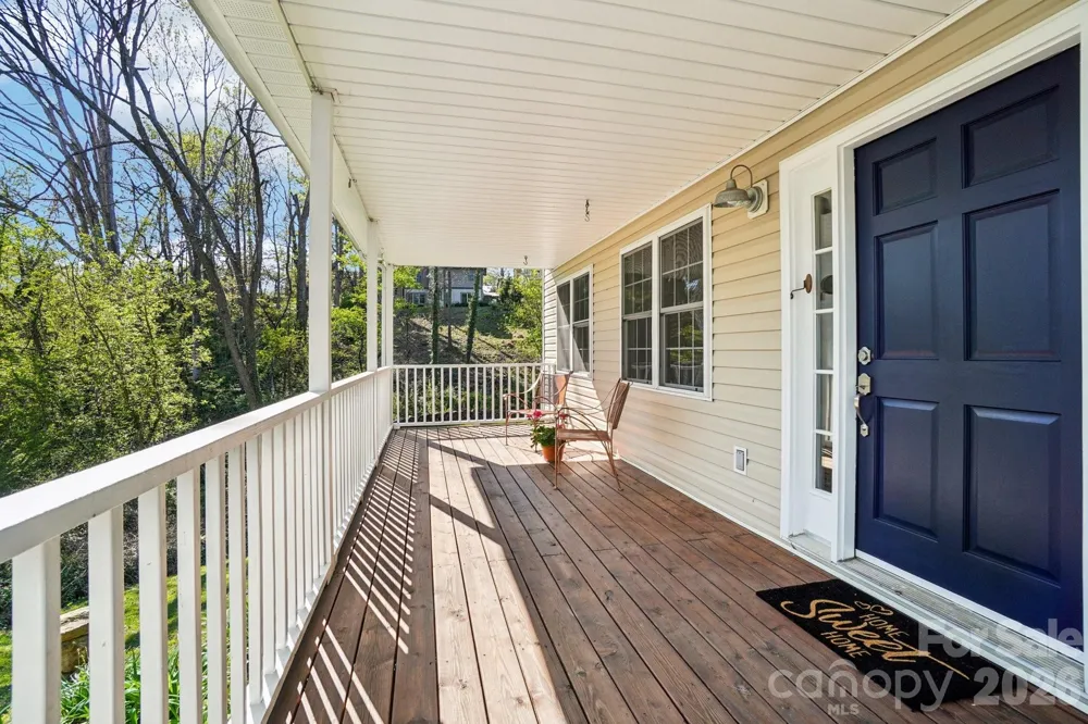 153 Hudson Street Asheville, NC 28806