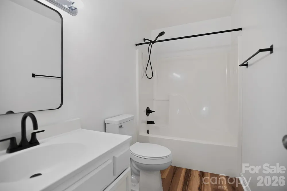 153 Hudson Street Asheville, NC 28806