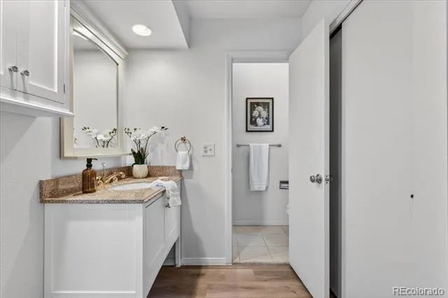 6161 S Niagara Way Centennial, CO 80111