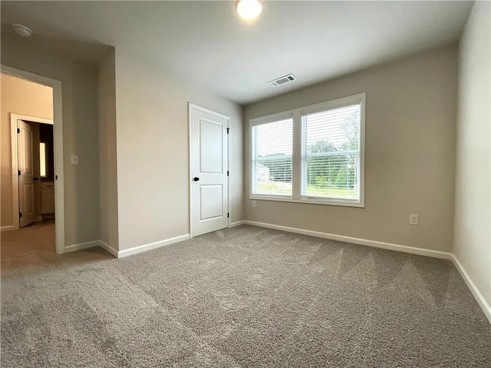 414 Fox Creek Dr Braselton, GA 30517