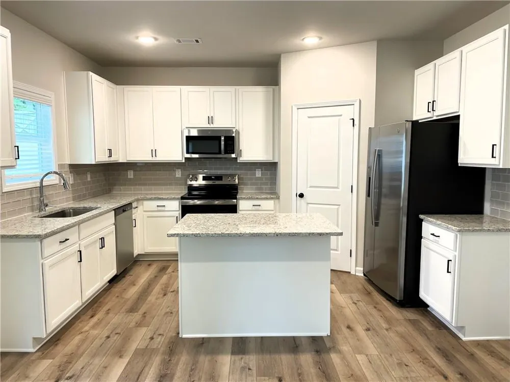 414 Fox Creek Dr Braselton, GA 30517