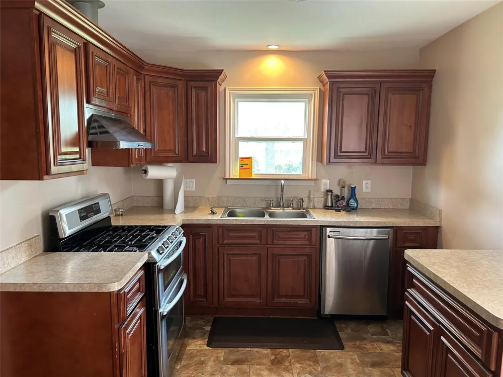 1202 Overhill Drive Garland, TX 75041