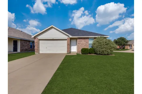 1609 Castle Ridge Road