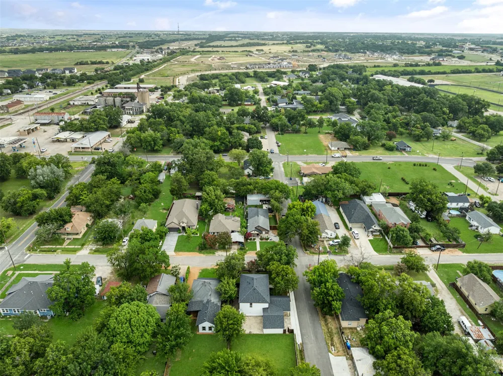 311 E Walnut Street Celina, TX 75009
