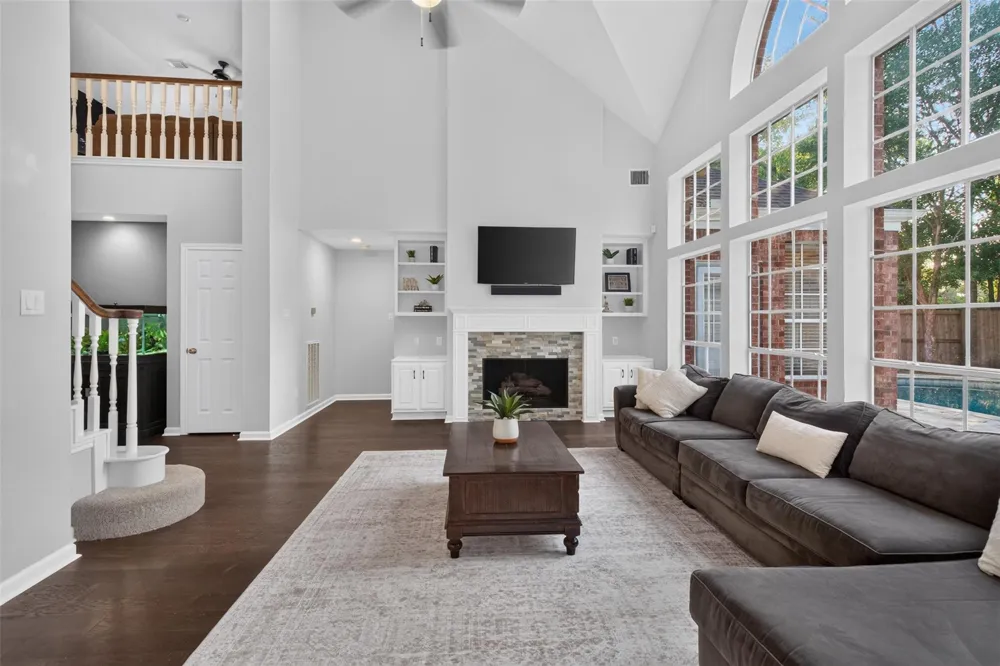 4211 Brook Shadow Drive Kingwood, TX 77345