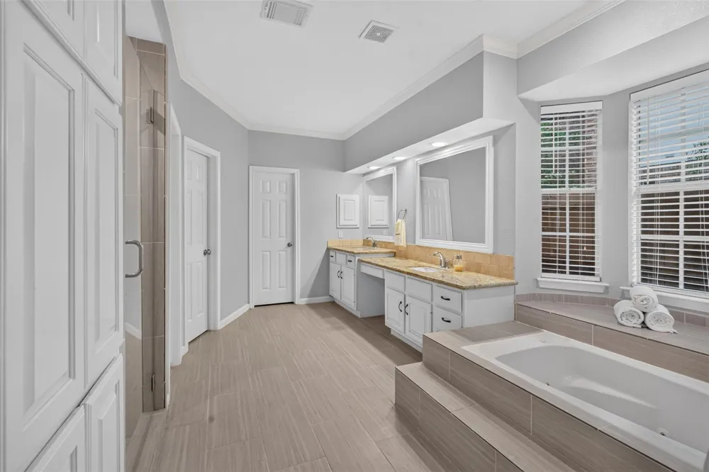 4211 Brook Shadow Drive Kingwood, TX 77345