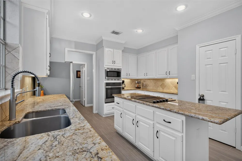 4211 Brook Shadow Drive Kingwood, TX 77345