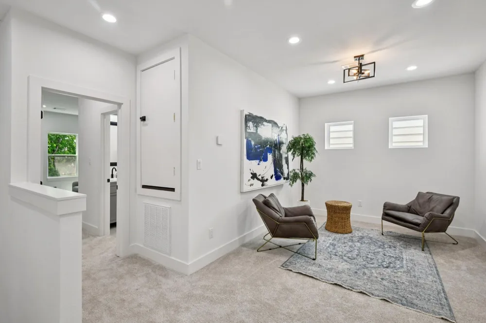 6806 Madrid Street Houston, TX 77021