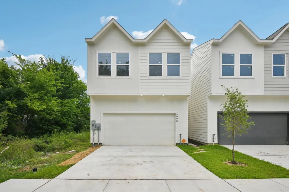 6806 Madrid Street Houston, TX 77021
