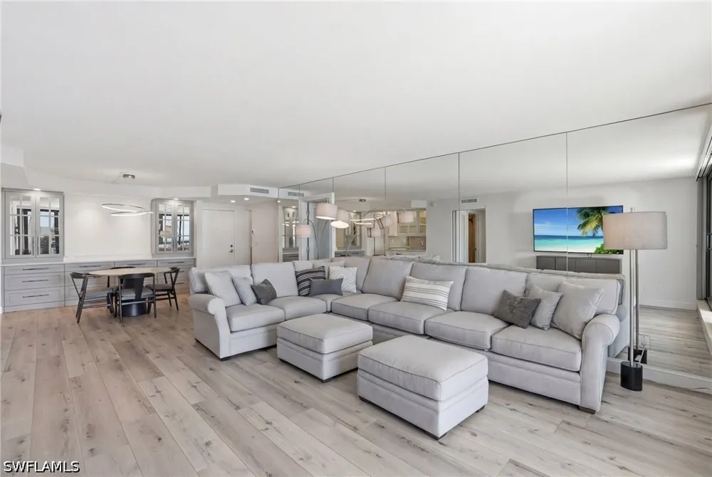 Gulf Shore Boulevard #1407 Naples, FL 34103