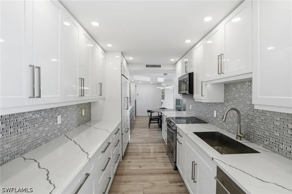 Gulf Shore Boulevard #1407 Naples, FL 34103