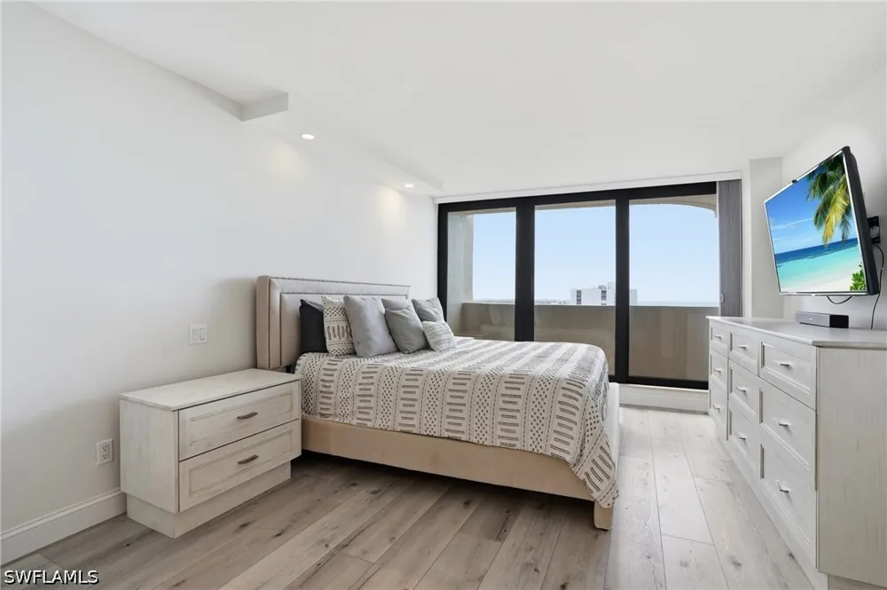 Gulf Shore Boulevard #1407 Naples, FL 34103