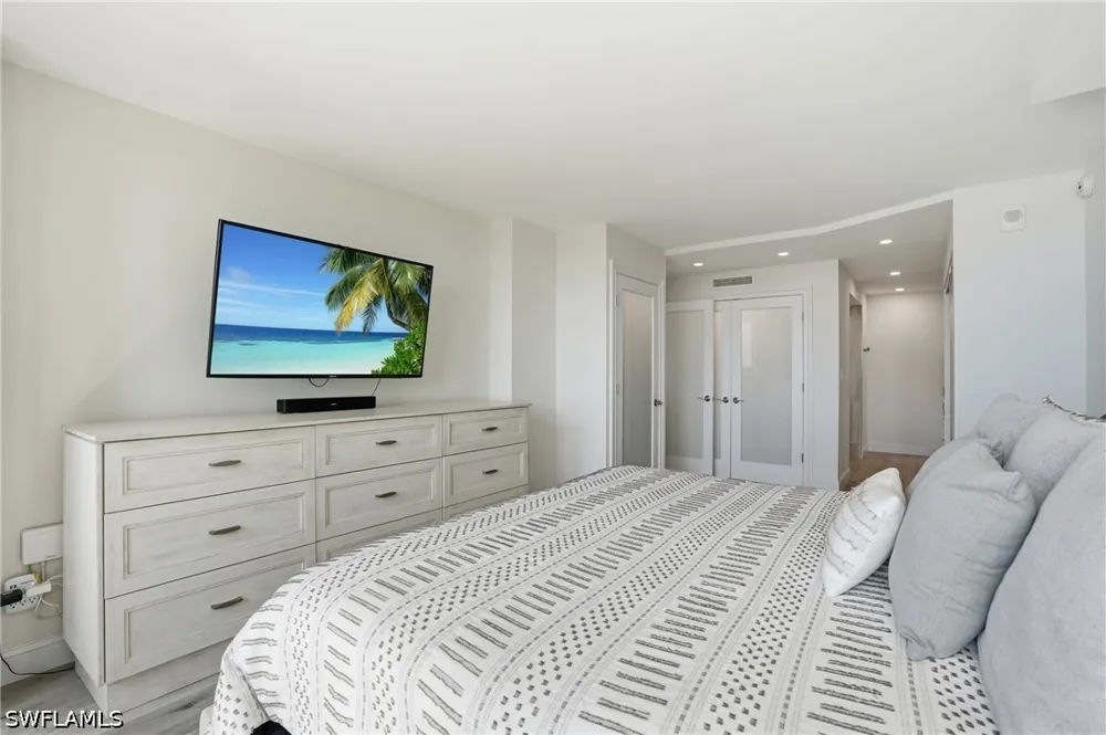 Gulf Shore Boulevard #1407 Naples, FL 34103